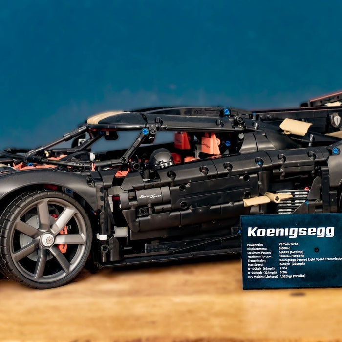 Megacar Koenigsegg Sadair's Spear: ingeniería y velocidad en LEGO® Technic