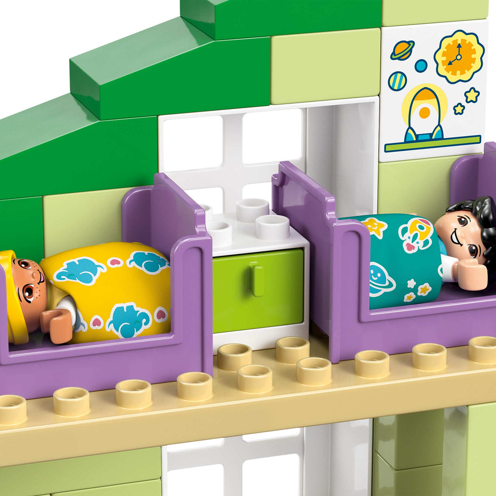 Casa Familiar Moderna “3 en 1” con Figuras