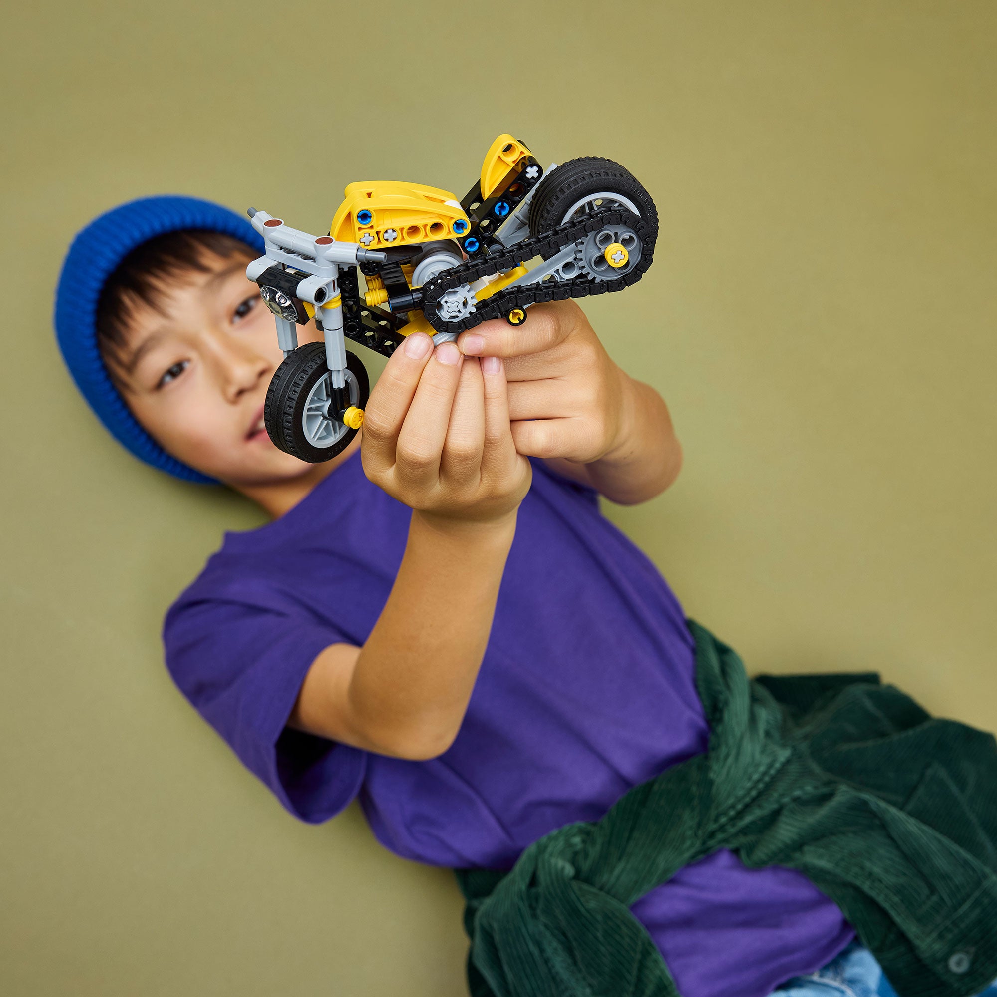 Moto Amarilla