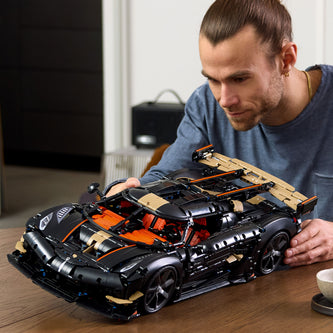 LEGO® Technic Megacar Koenigsegg Sadair's Spear 42232