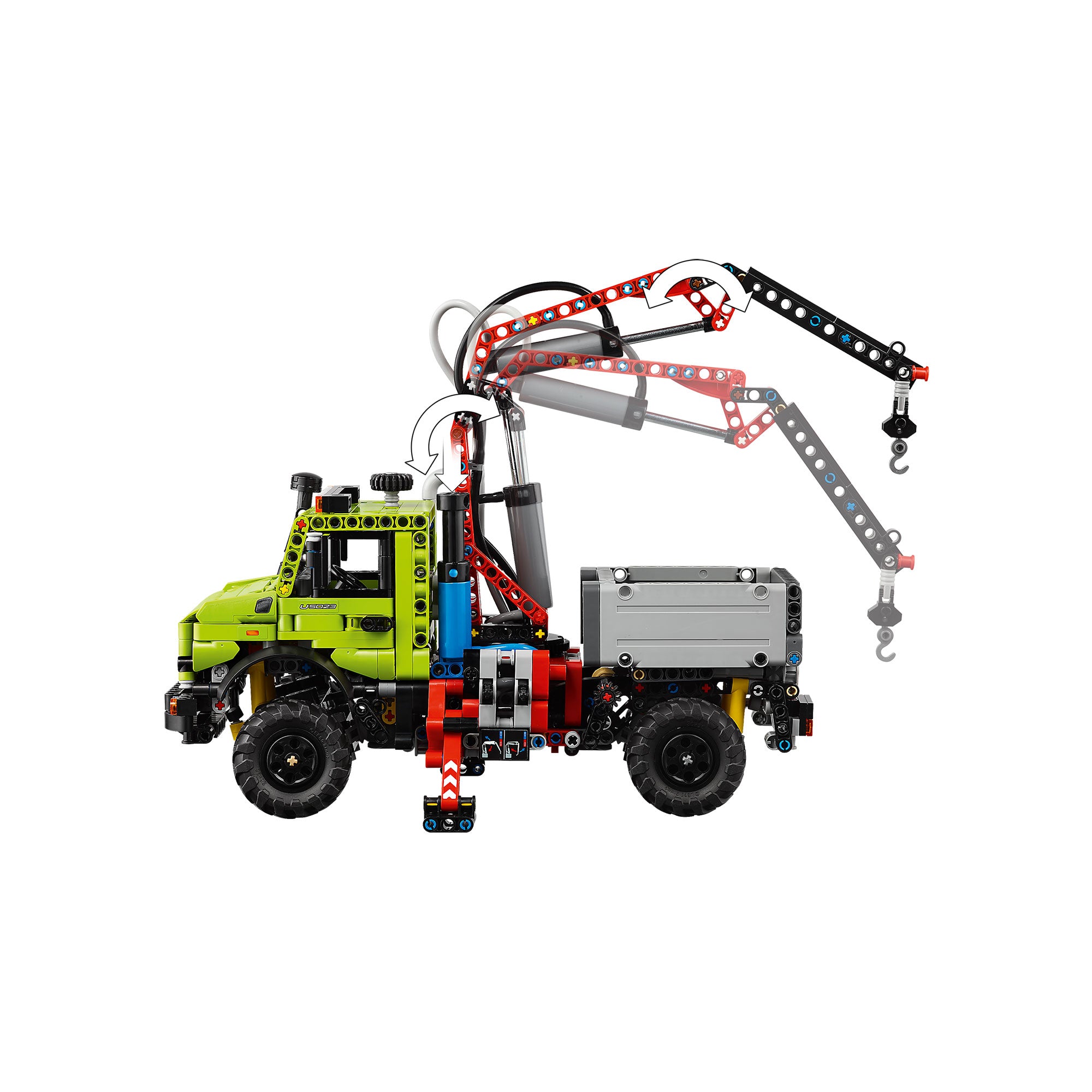 Mercedes-Benz Unimog U 5023 con Grúa