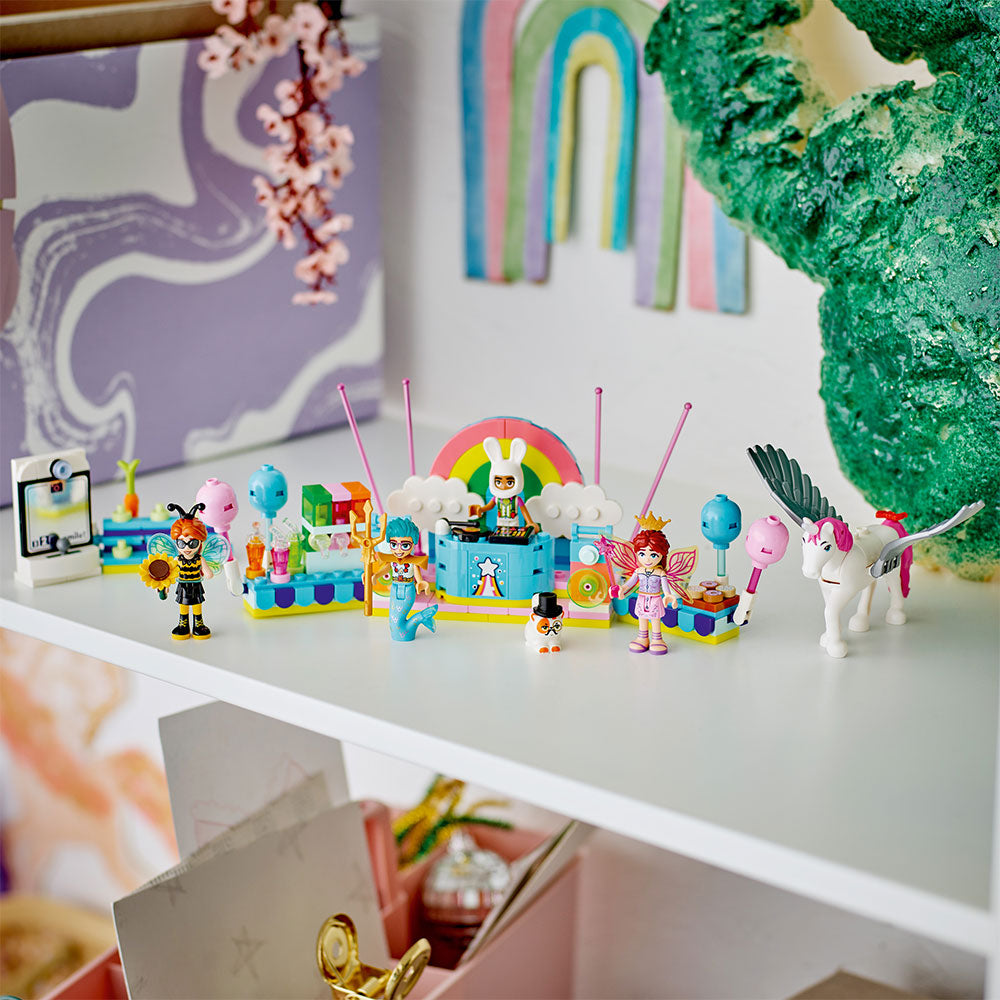 Fiesta de Disfraces con Unicornio y Hada