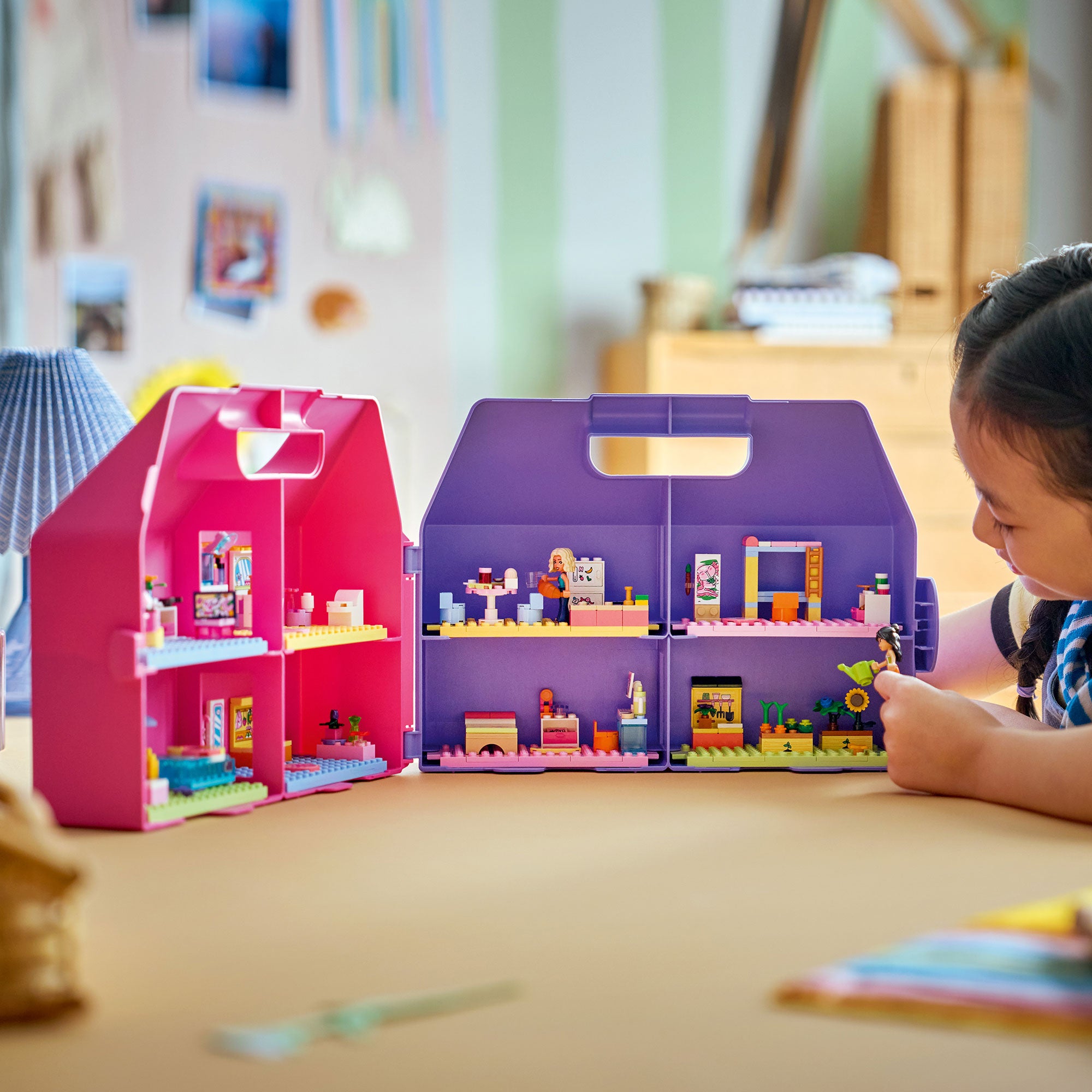 Casa de Muñecas Creativa Portátil