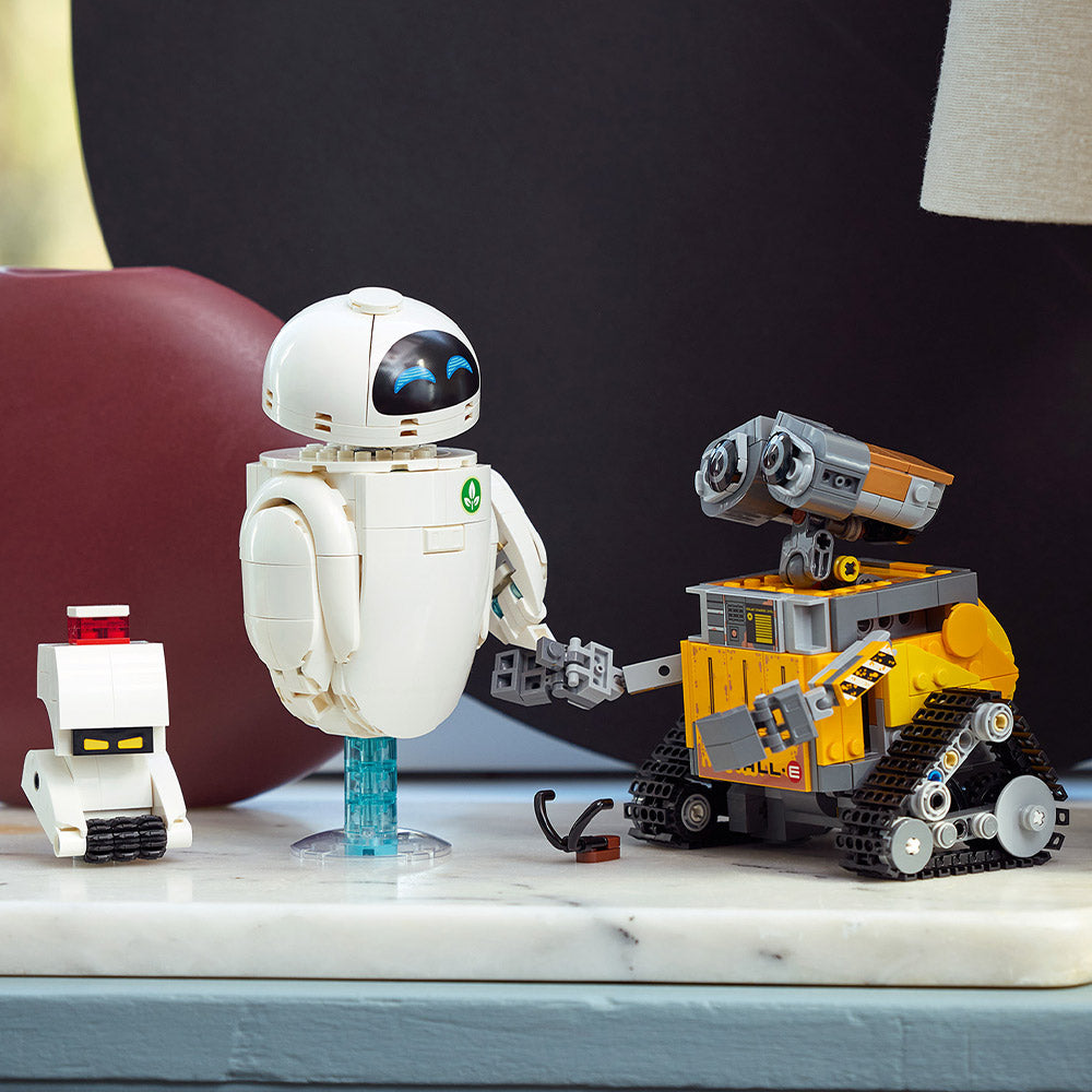 WALL-E y EVE
