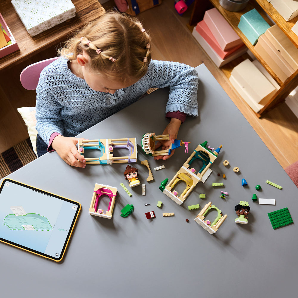 Mini Bella y Tiana con Castillo