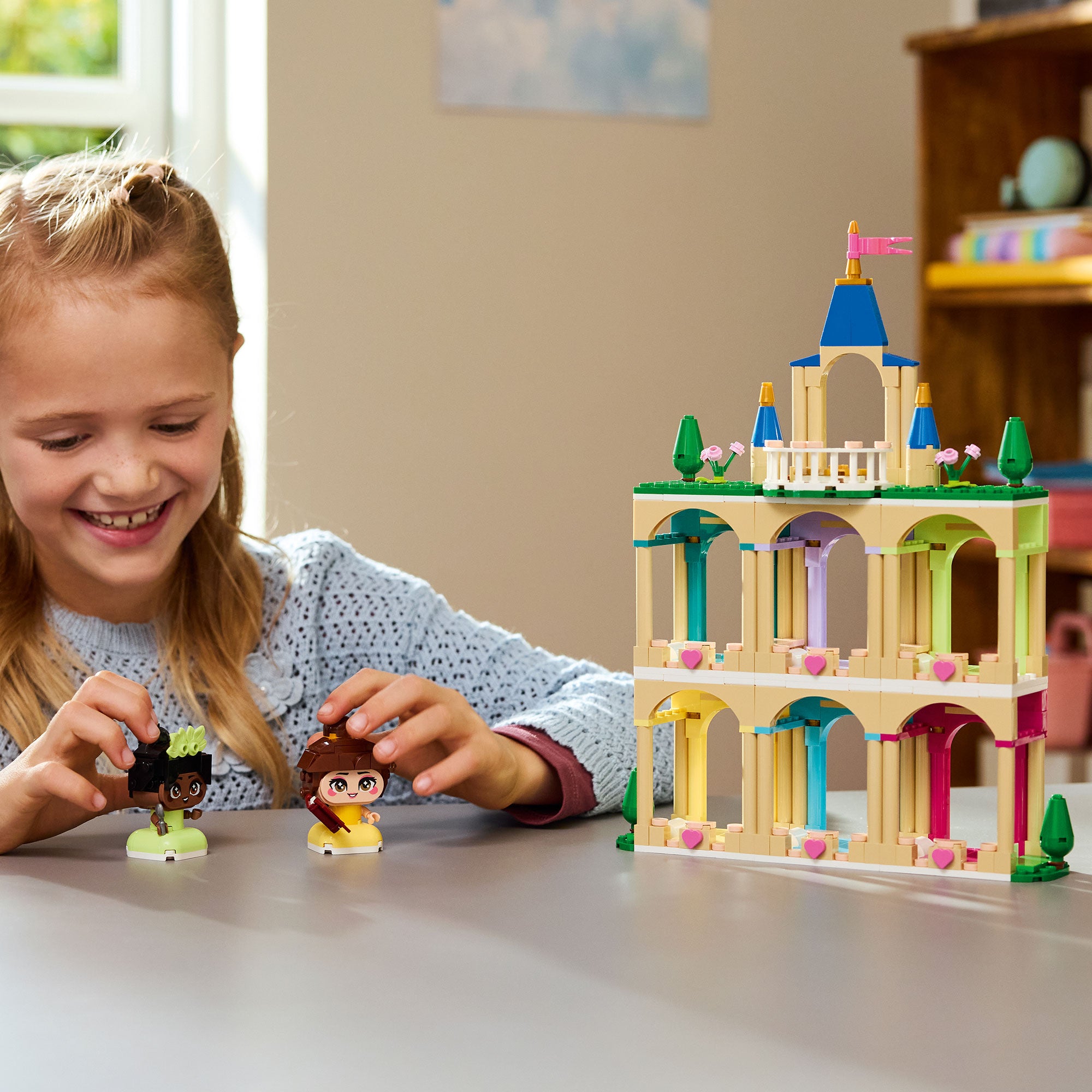 Mini Bella y Tiana con Castillo