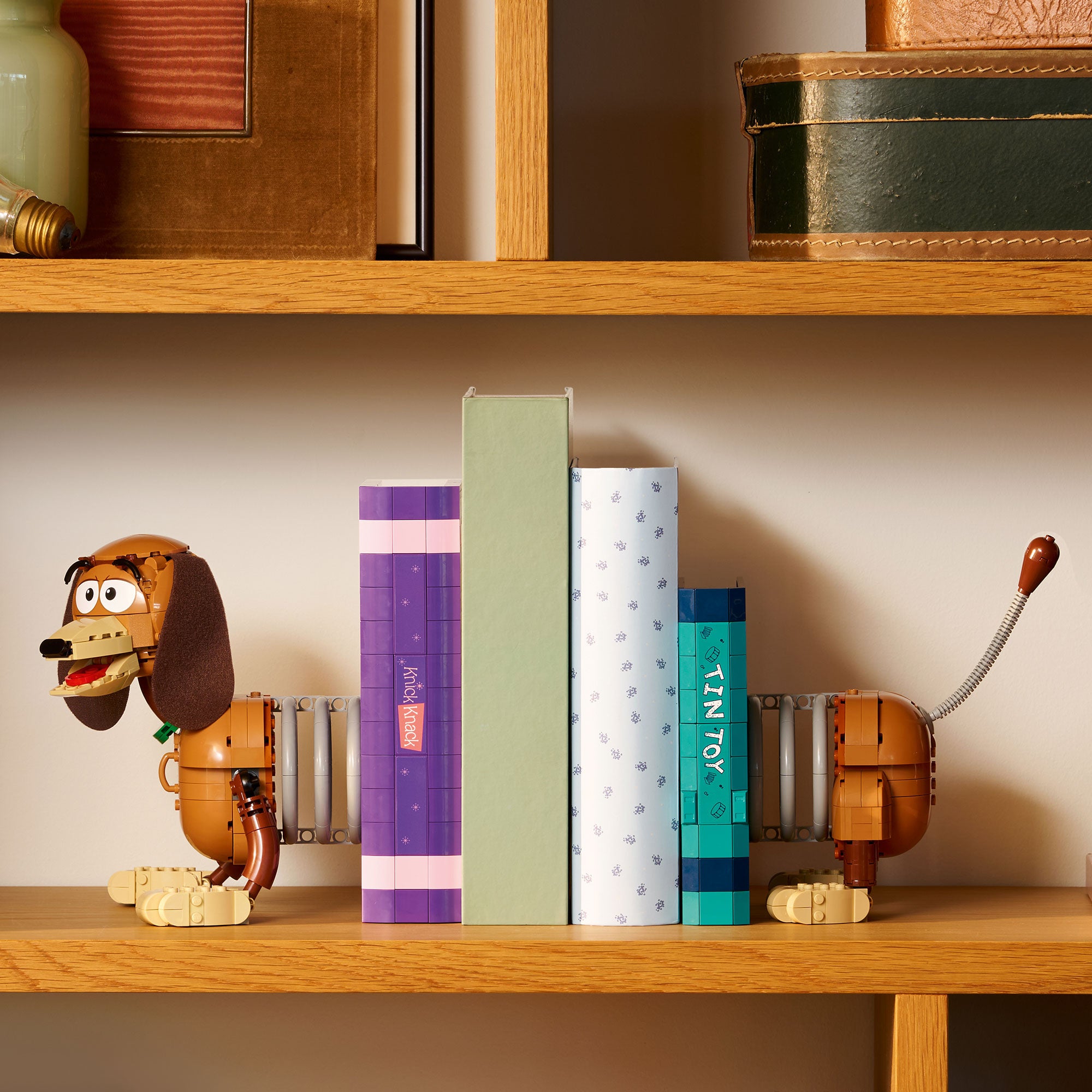 Toy Story: Sujetalibros de Slinky