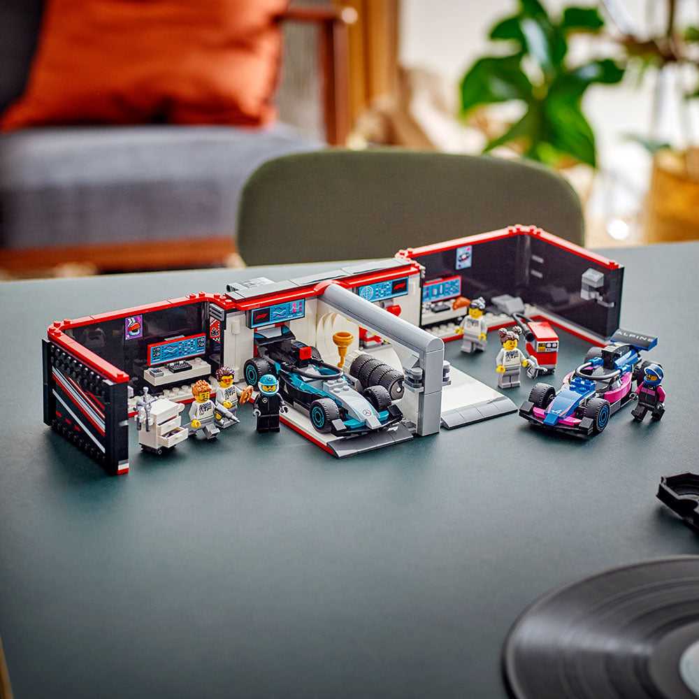 Taller de F1® con Autos Mercedes-AMG y Alpine