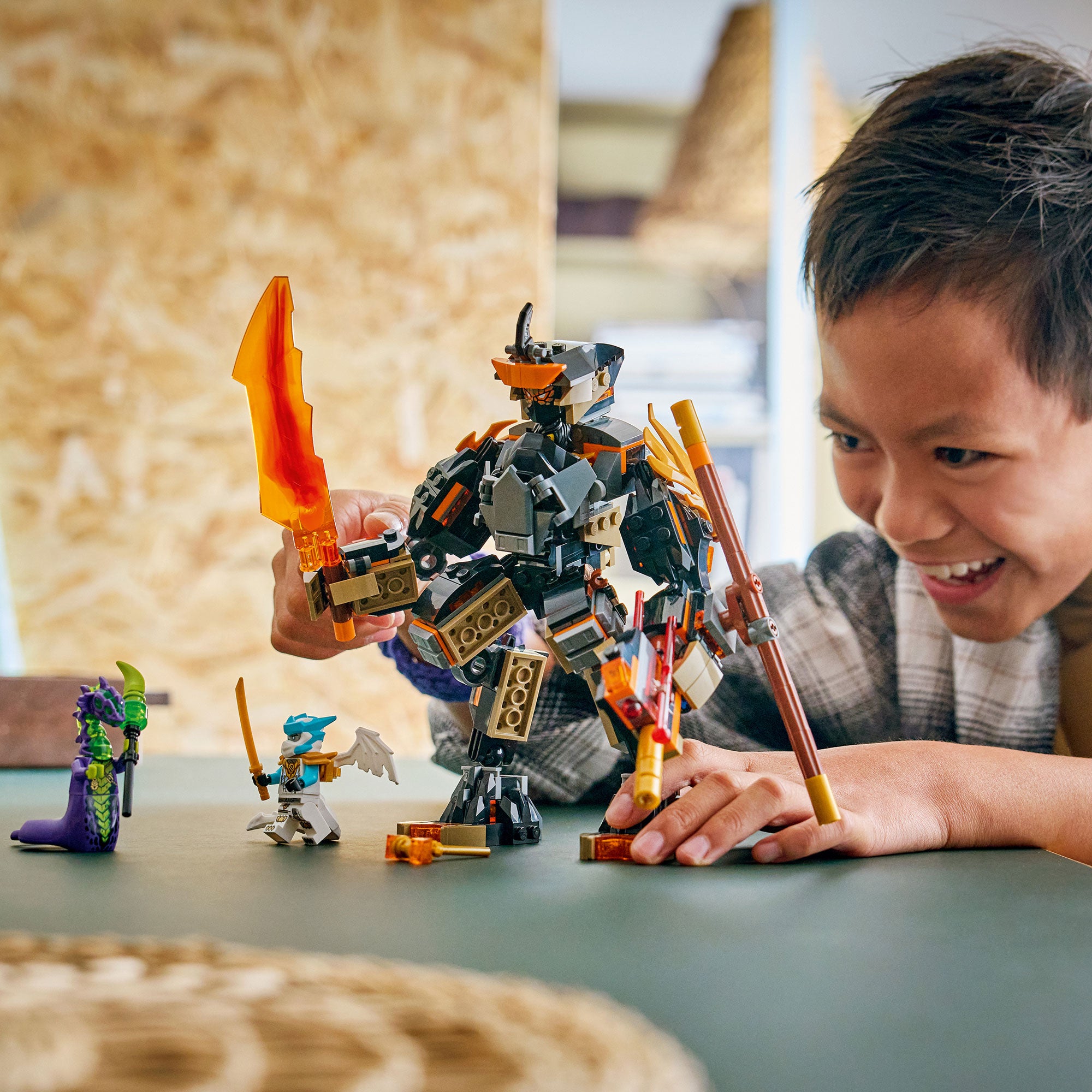 Mech de Misión de Cole y Zane Dragón