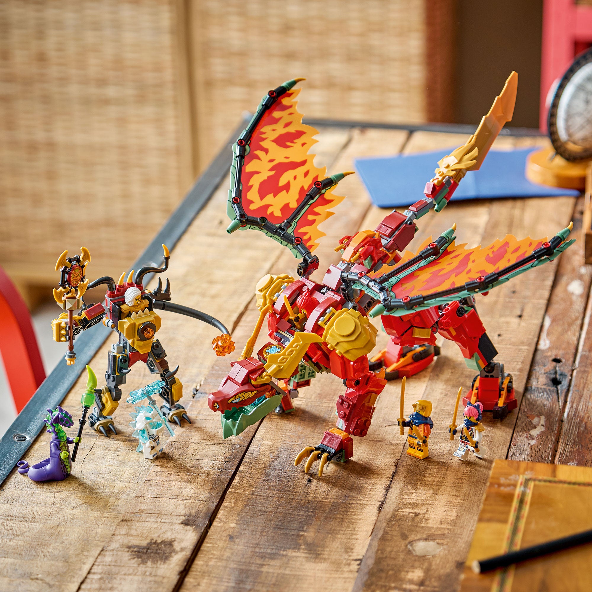 Mech Dragón Transformable de Wyldfyre