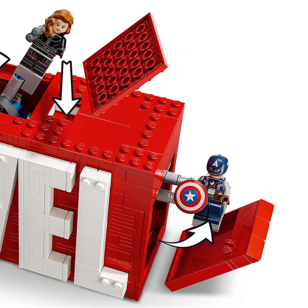 Logotipo MARVEL y Minifiguras