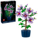 Planta LEGO Botanicals Hibisco con flores lavanda y maceta azul, set decorativo para adultos