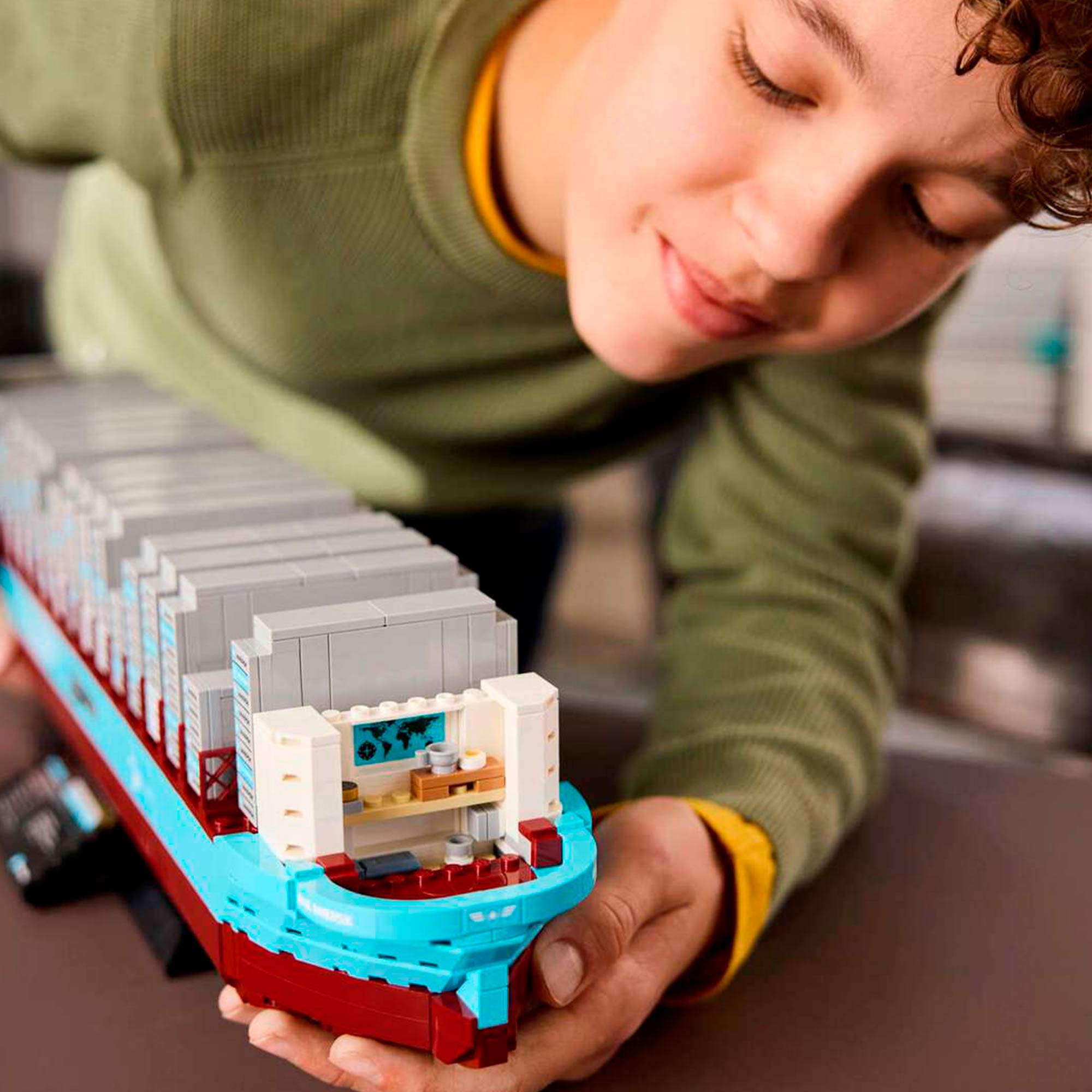 Buque Portacontenedores de Combustible Dual de Maersk