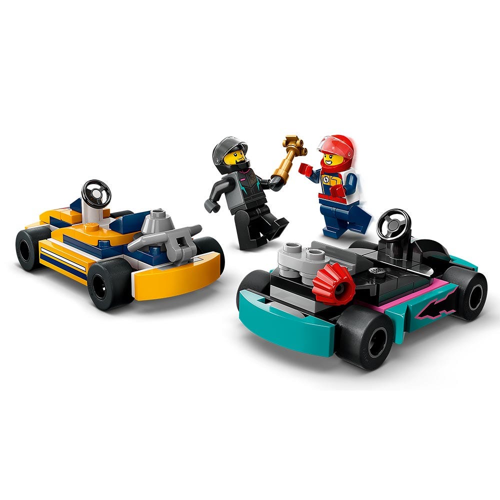 GO-Karts y Pilotos de Carreras